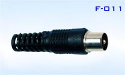 Конектор F-011 мъжки 9.5мм, за монтаж към коаксиален кабел, пластмасов, черен